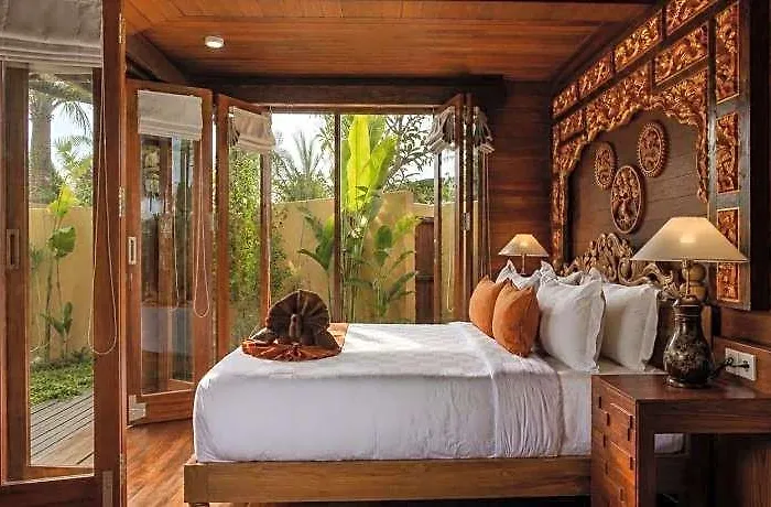 Field Resort